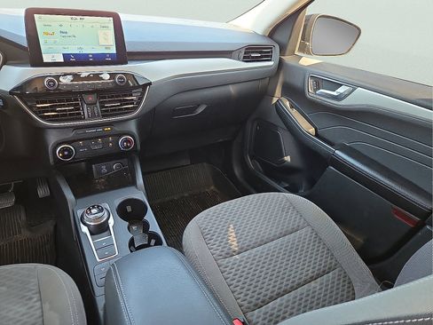 Used 2021 Ford Escape SE FWD image 12