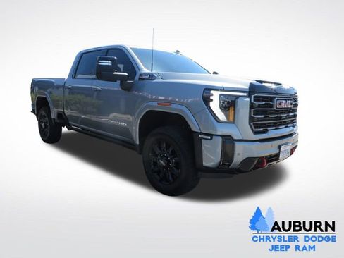 Used 2026 GMC Sierra 3500 AT4 w/ AT4 Premium Plus Package AWD/4WD image 7