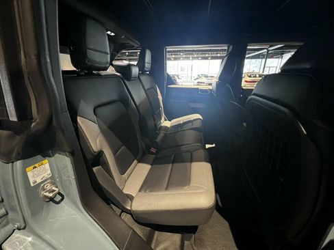 Used 2022 Ford Bronco Black Diamond AWD/4WD image 24