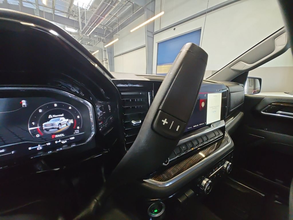 Certified 2025 GMC Sierra 1500 Elevation AWD/4WD image 18