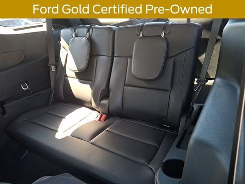 Used 2023 Ford Explorer XLT w/ Equipment Group 202A AWD/4WD image 13