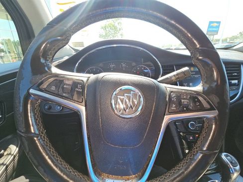 Used 2018 Buick Encore Preferred FWD image 17