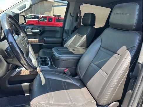 Used 2019 GMC Sierra 1500 Denali w/ Denali Ultimate Package AWD/4WD image 22