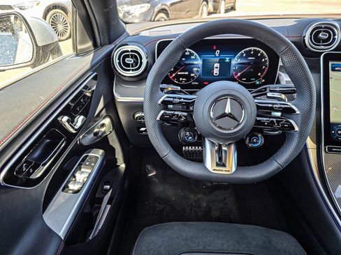 New 2025 Mercedes-Benz GLC 43 AMG 4MATIC image 25