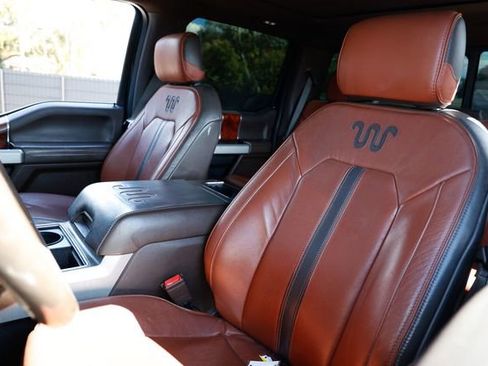 Used 2018 Ford F250 King Ranch w/ King Ranch Ultimate Package image 9
