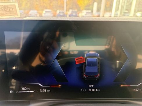 New 2026 BMW 330i xDrive Sedan w/ Convenience Package image 15