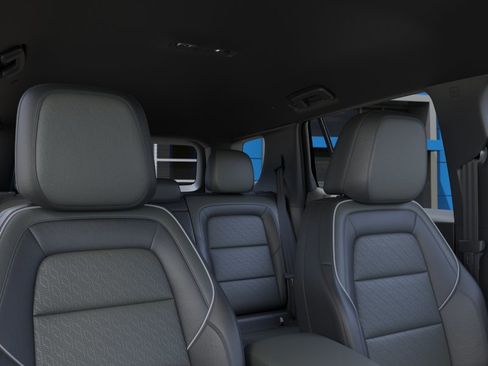New 2026 Chevrolet Equinox LT FWD image 24