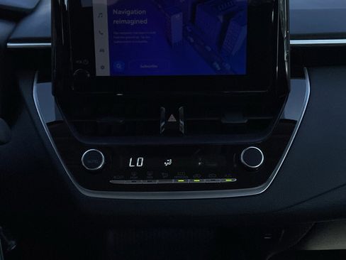 Used 2024 Toyota Corolla LE image 16