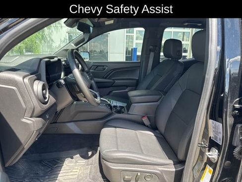 Certified 2025 Chevrolet Colorado Trail Boss AWD/4WD image 11