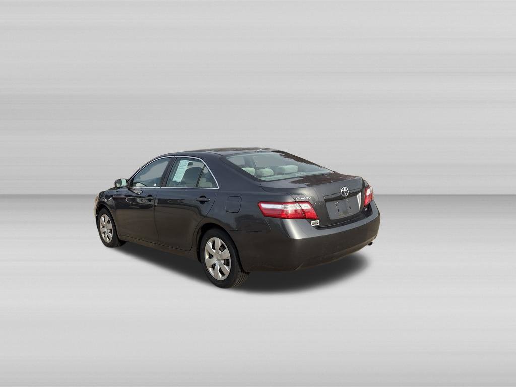 Used 2009 Toyota Camry LE FWD image 6