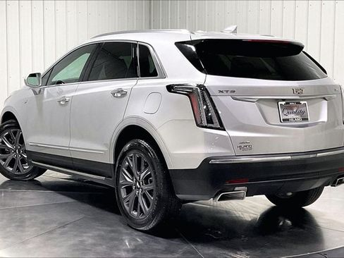 Used 2019 Cadillac XT5 Luxury w/ Sport Package AWD/4WD image 12