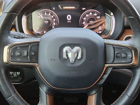 Used 2024 RAM 1500 Limited w/ Body Color Bumper Group image 10