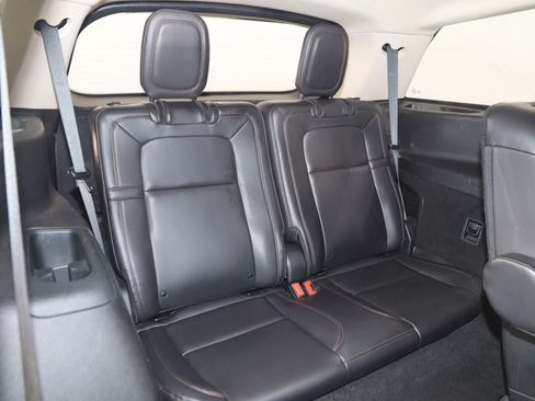 Used 2020 Lincoln Aviator Reserve w/ Class IV Trailer Tow Package AWD/4WD image 14