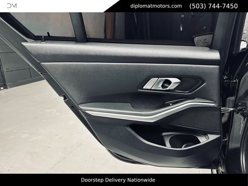 Used 2020 BMW M340i RWD image 26