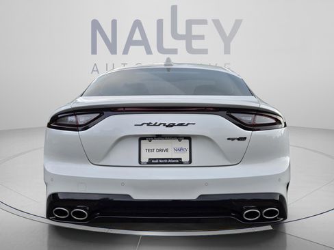 Used 2020 Kia Stinger GT-Line w/ Sun & Sound Package RWD image 4