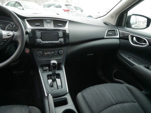 Used 2017 Nissan Sentra SV image 14