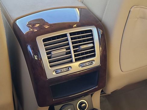 Used 2010 Mercedes-Benz S 550 S 550 image 25