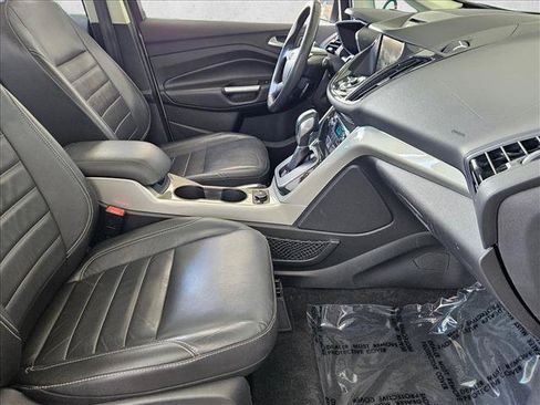 Used 2015 Ford C-MAX SEL w/ Equipment Group 302A FWD image 21