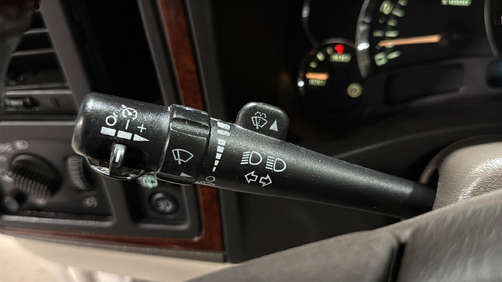 Used 2006 Cadillac Escalade AWD image 30