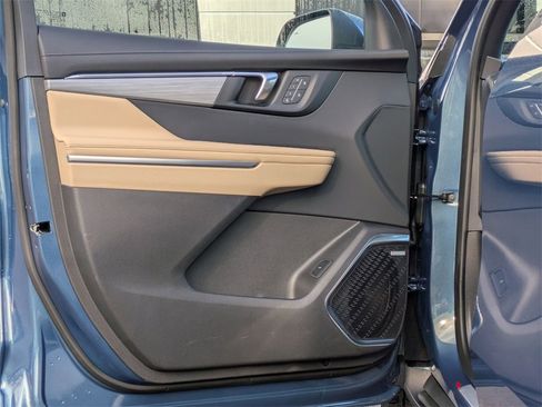 New 2026 Buick Enclave Preferred image 13