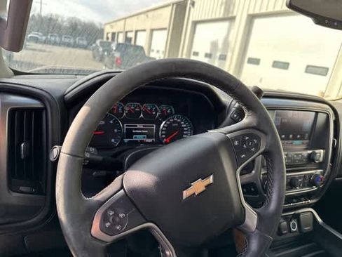 Used 2015 Chevrolet Silverado 2500 LTZ w/ LTZ Plus Package image 6