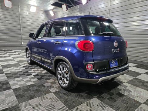 Used 2017 FIAT 500L Trekking w/ Dual-Pane Sunroof Package image 7