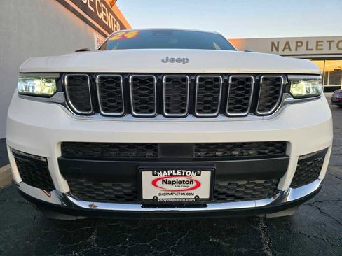 Used 2024 Jeep Grand Cherokee L Limited image 9