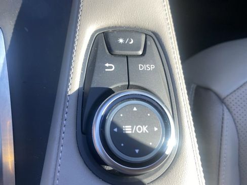 Used 2023 INFINITI QX50 Luxe image 36