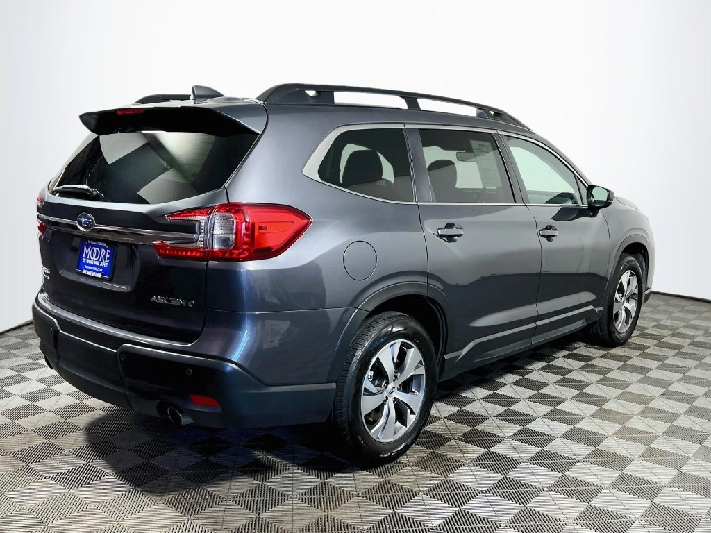Used 2025 Subaru Ascent Premium AWD/4WD image 7