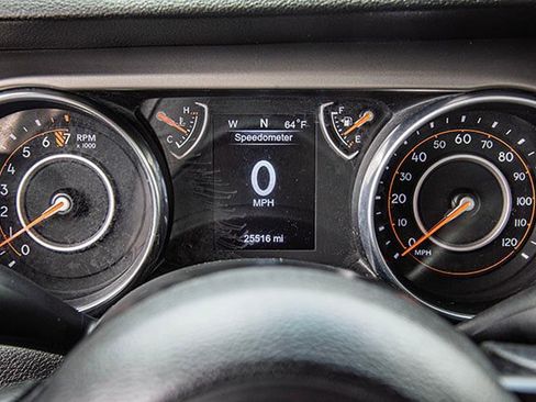 Used 2019 Jeep Wrangler Unlimited Sport AWD/4WD image 13