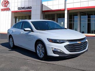 Used 2024 Chevrolet Malibu LT video 2
