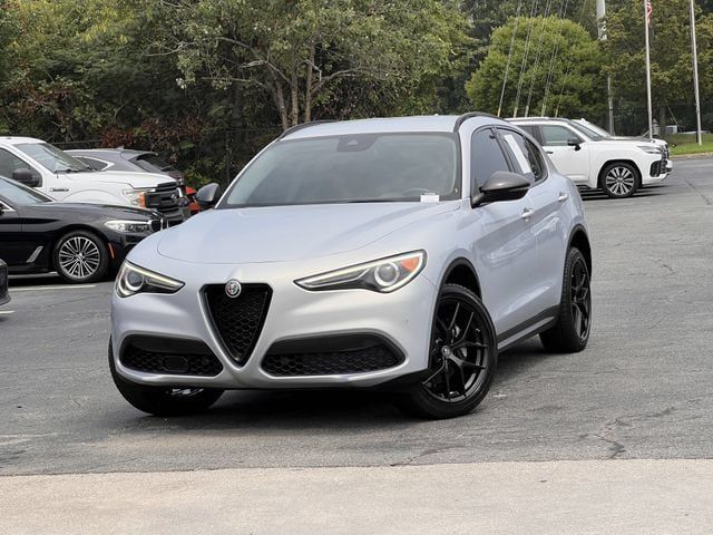 Used 2021 Alfa Romeo Stelvio Sprint w/ Nero Edizione RWD image 1