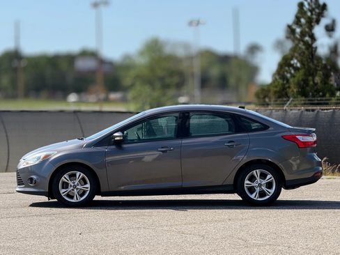 Used 2013 Ford Focus SE image 8