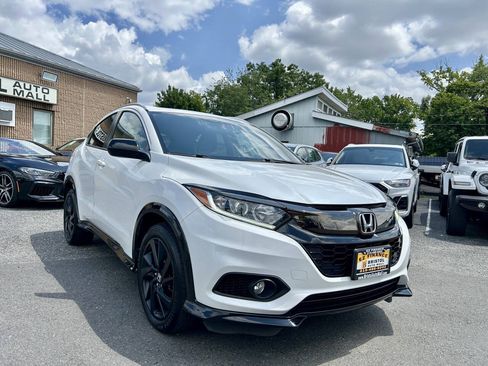 Used 2021 Honda HR-V Sport image 7