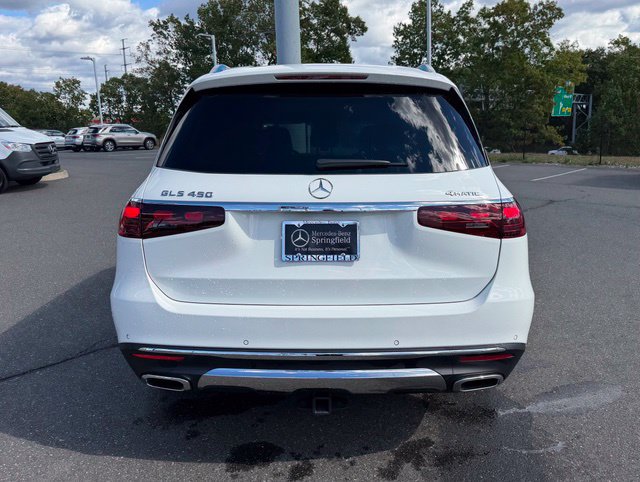 Used 2026 Mercedes-Benz GLS 450 4MATIC image 6