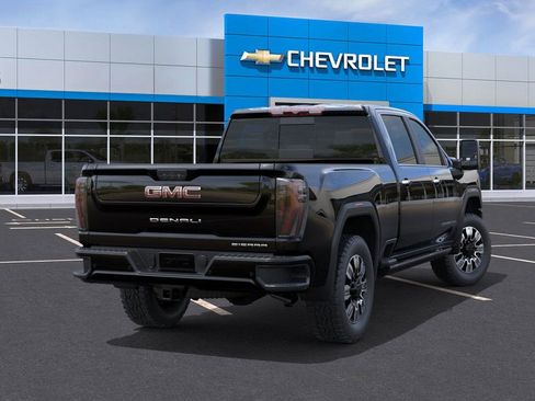 New 2026 GMC Sierra 2500 Denali w/ Denali Reserve Package image 4