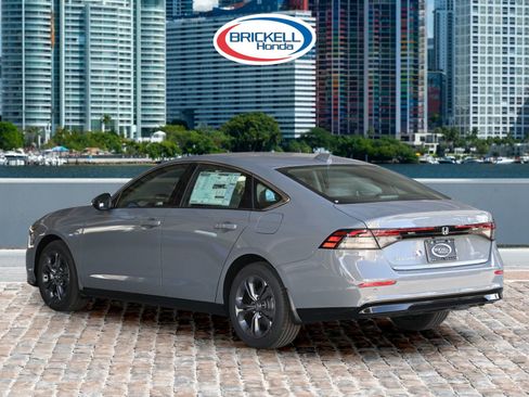 New 2026 Honda Accord EX-L image 7