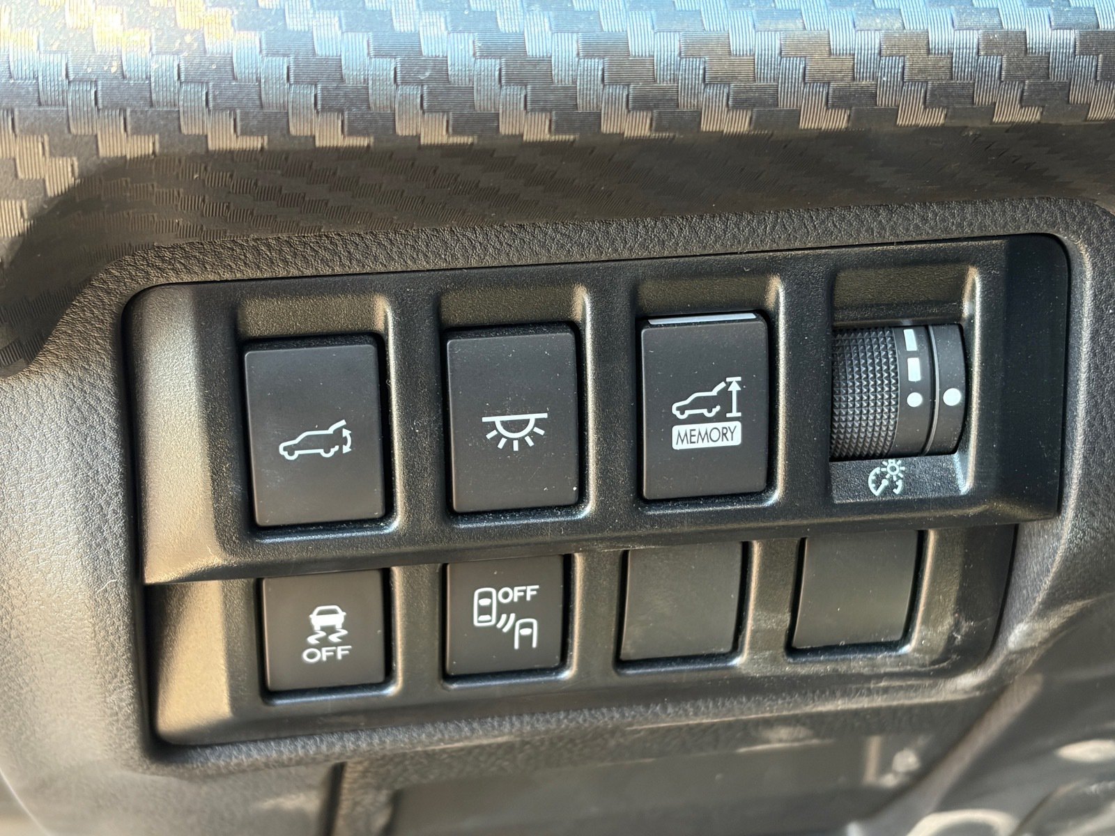 Used 2022 Subaru Ascent Onyx Edition AWD/4WD image 9
