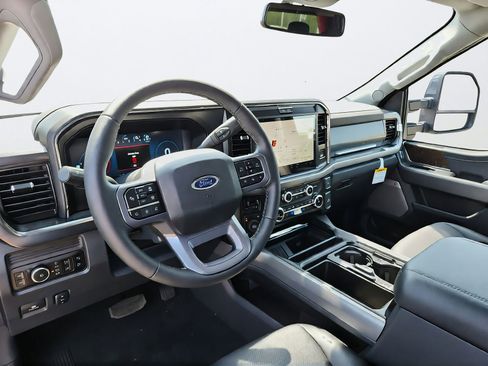 New 2026 Ford F350 Lariat w/ Lariat Premium Package AWD/4WD image 11