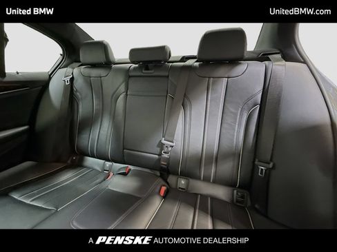 Used 2018 BMW 540i w/ M Sport Package RWD image 13
