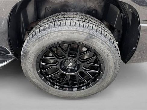 Used 2013 GMC Yukon Denali AWD/4WD image 8