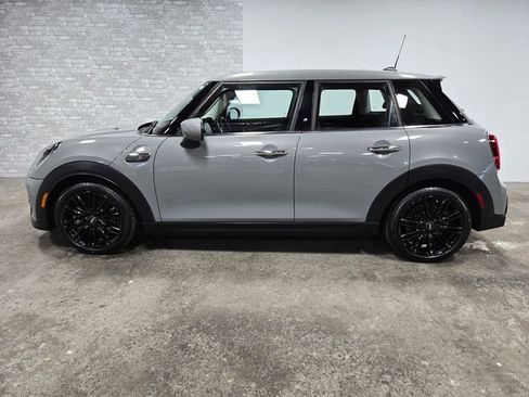 Used 2023 MINI Cooper S image 2