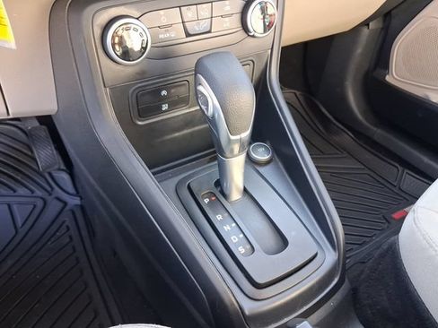 Used 2021 Ford EcoSport S FWD image 20