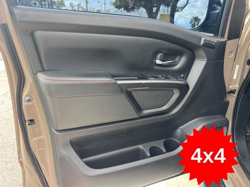 Used 2021 Nissan Titan PRO-4X w/ Pro-4x Convenience Package AWD/4WD image 24