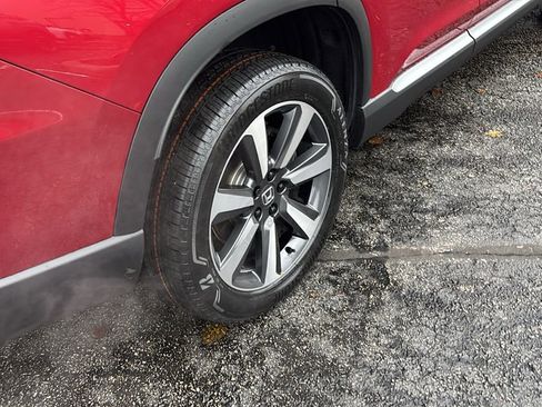 Certified 2023 Honda Pilot Touring image 8