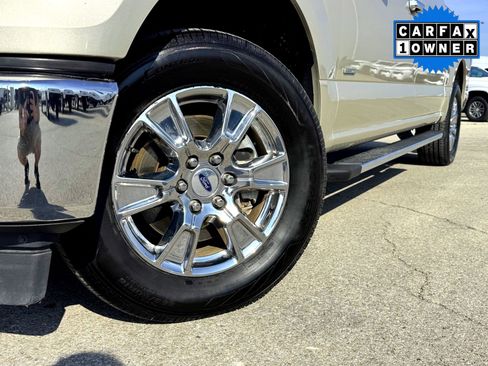 Used 2017 Ford F150 XLT w/ Equipment Group 302A Luxury image 2