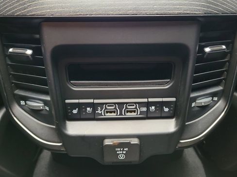 Used 2019 RAM 1500 Limited RWD image 13