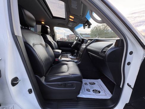 Used 2017 INFINITI QX80 4WD w/ Driver Assistance Package image 23