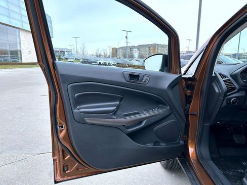 Used 2019 Ford EcoSport SES w/ Interior Protection Package image 9