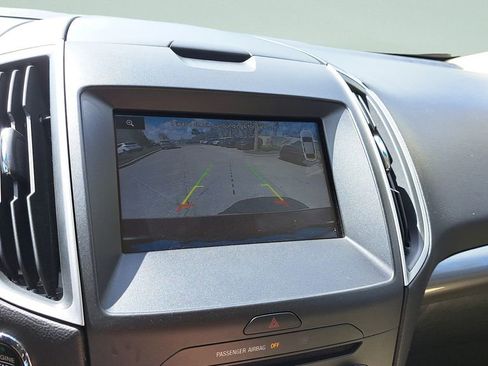 Used 2015 Ford Edge SEL w/ Equipment Group 201A image 22